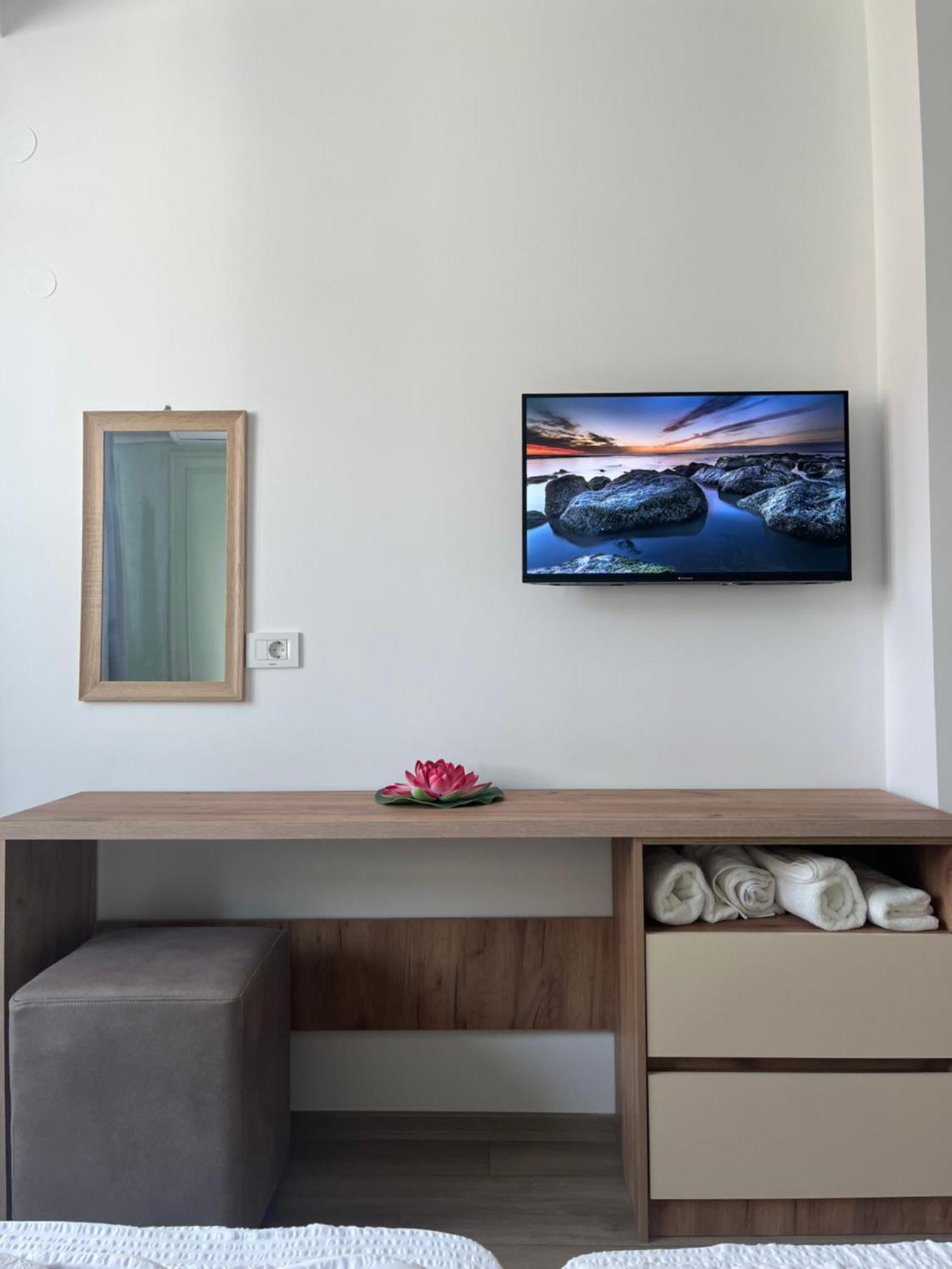 Lotos Apartments ストルガ エクステリア 写真