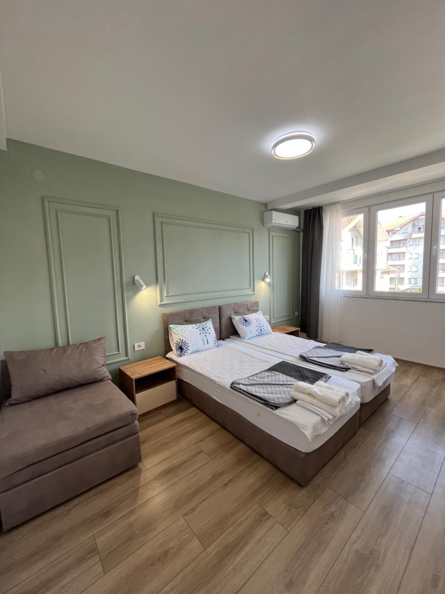 Lotos Apartments ストルガ エクステリア 写真
