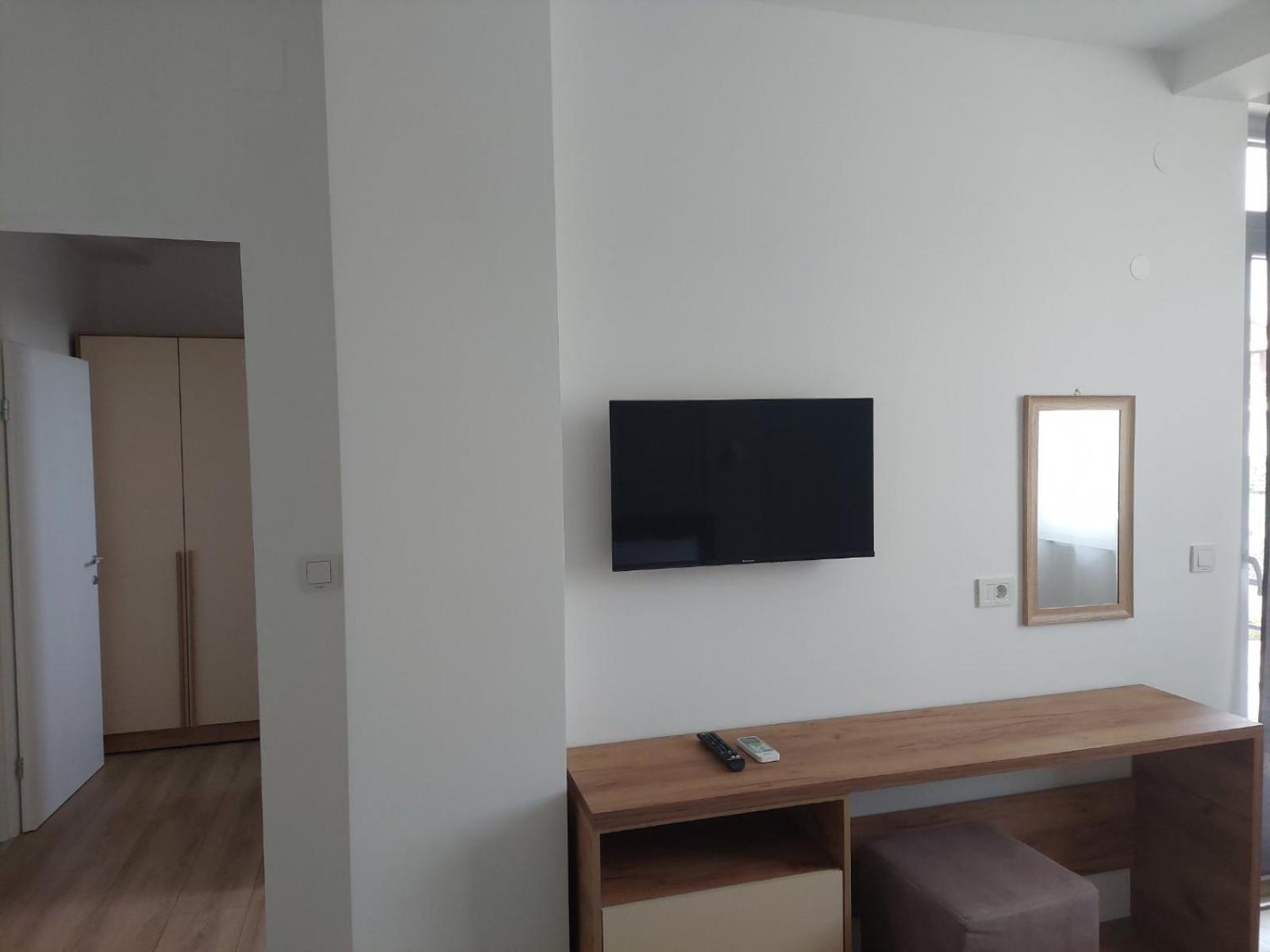 Lotos Apartments ストルガ エクステリア 写真